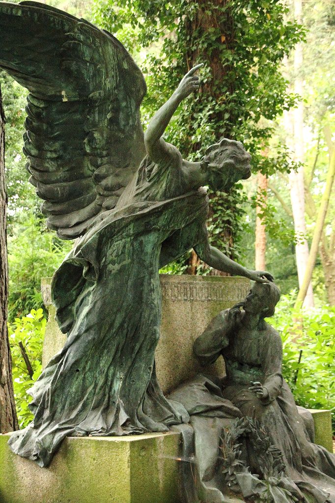 Melaten-Friedhof Koeln Juli 2021